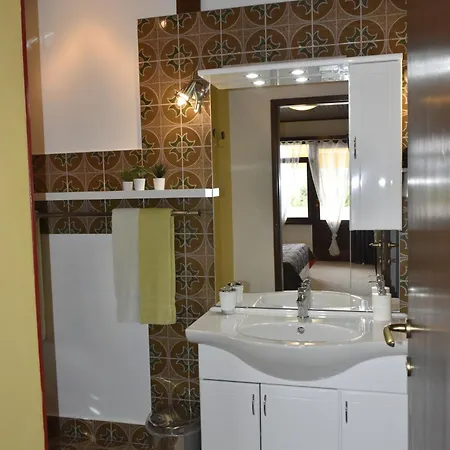 Guest house Ema 3*