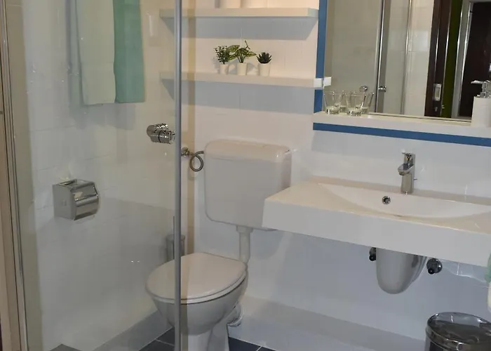 Ema Pensionat Sukošan